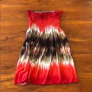 Red abstract print strapless dress